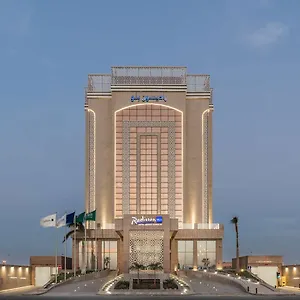 Radisson Blu Hotel, Corniche Otel